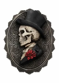 Nemesis Now Handsome Skeleton Plaque